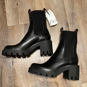 Zara black bootie